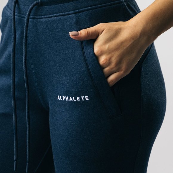 Alphalete - Essential Jogger - Picture 5 of 6